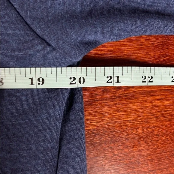 Under Armor Mens Cold Gear Jacket L Navy Blue White 1/2 Front Zip Pockets EUC - Picture 12 of 15